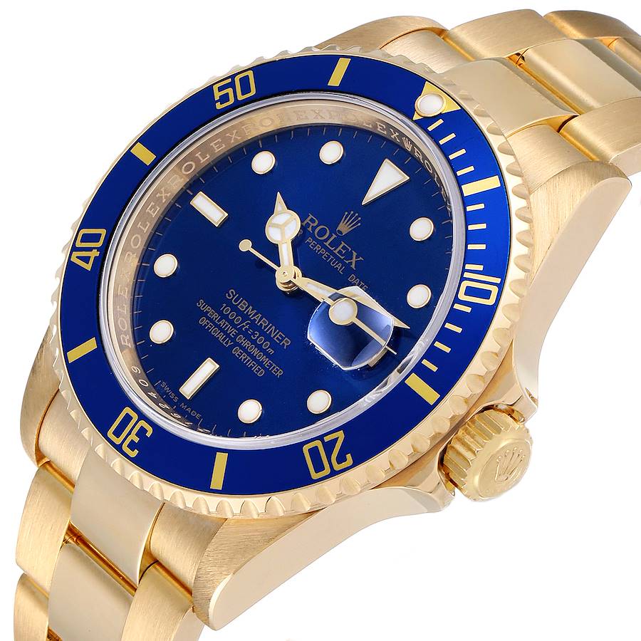 Men's Rolex 40mm Submariner Oyster Perpetual 18K Yellow Gold Watch with Blue Dial and Blue Bezel. (Pre-Owned 16618)
